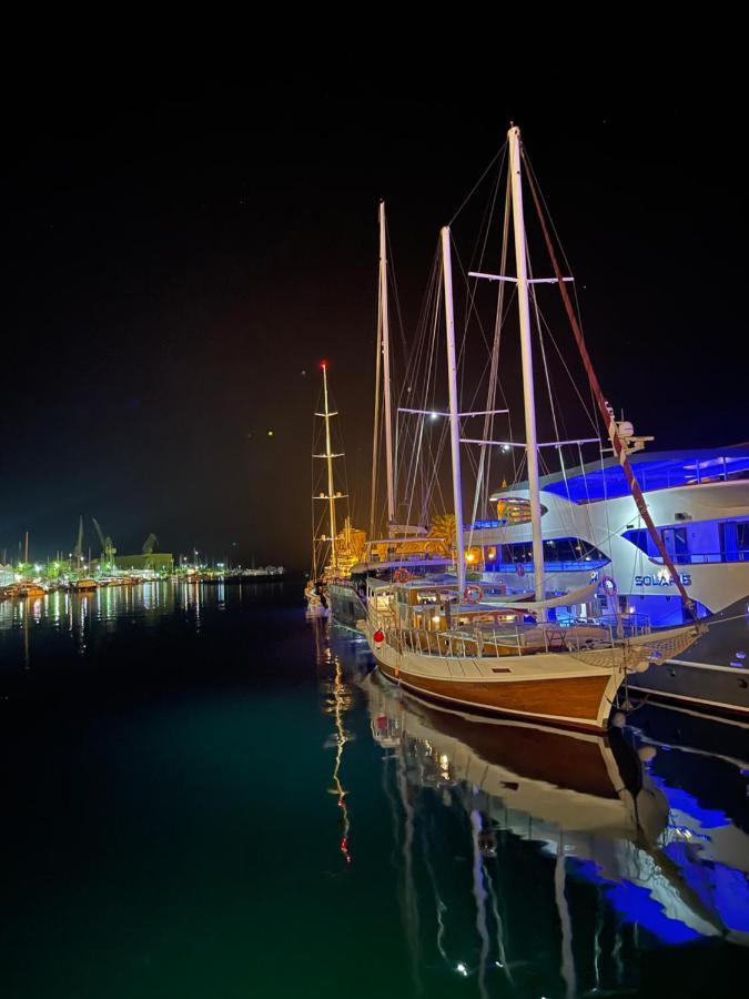 KaštelaHaus Grace公寓 外观 照片